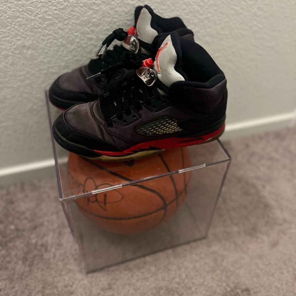 Air Jordan 5 Retro Satin